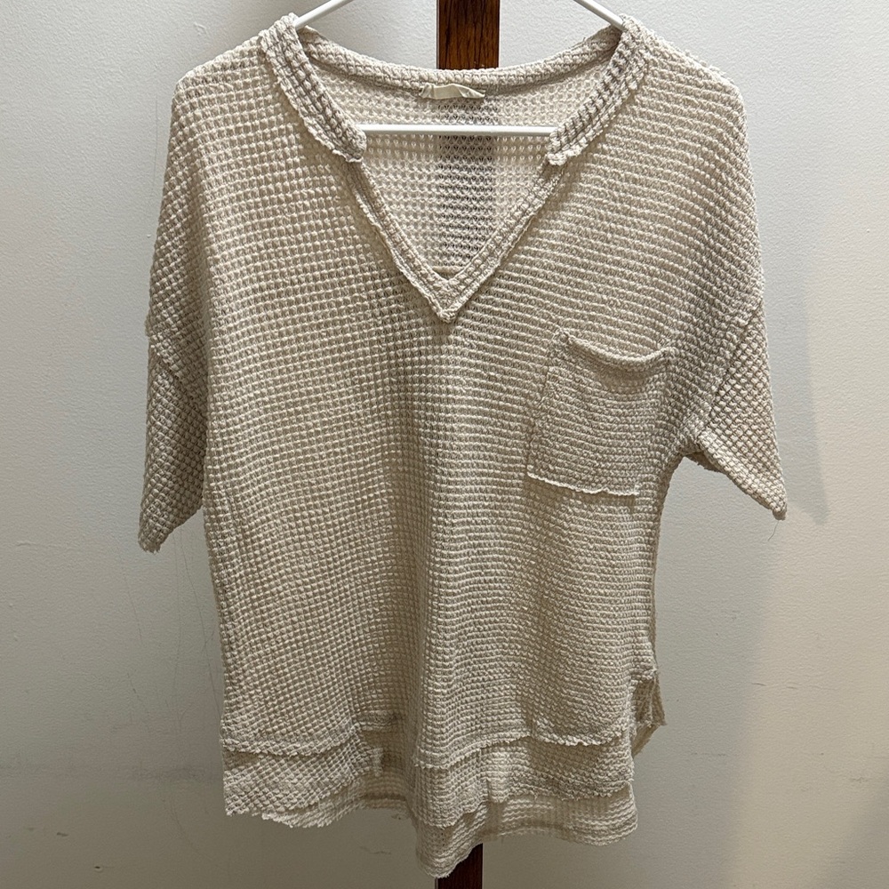 Elegant Textured Knit V-Neck Top